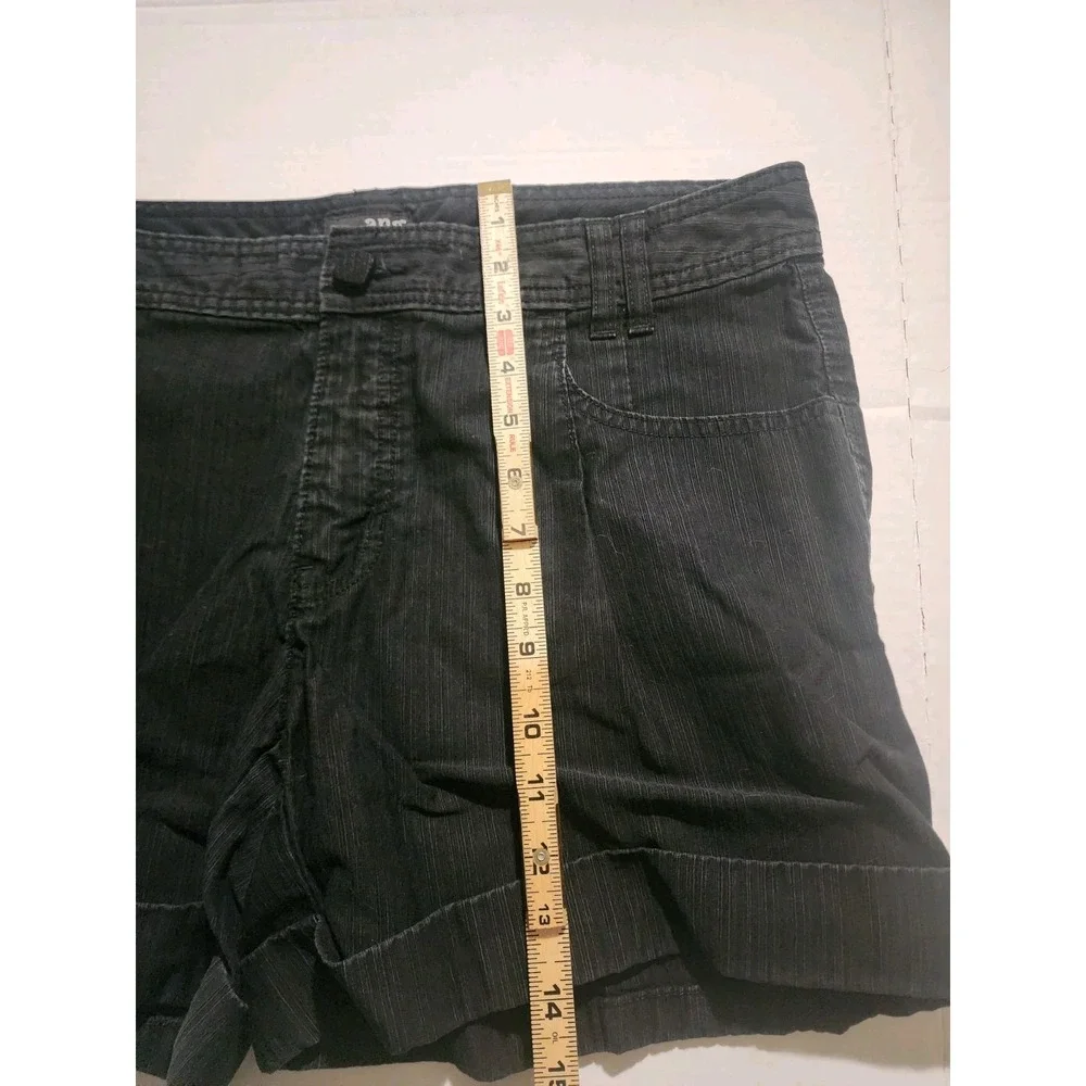 A.N.A A New Approach Mid-Rise Twill Shorts Black Womens Size 12, Cuffed